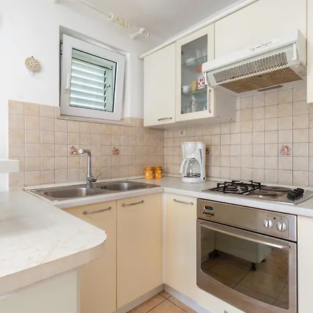 By The Sea Cove Gradina, Korcula - 9273 *