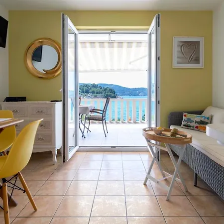 By The Sea Cove Gradina, Korcula - 9273 *